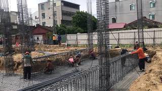 1070928魏家二層樓三合院筏式基礎 基礎大底放樣和鋼筋綁紮-04地樑鋼筋綁紮04