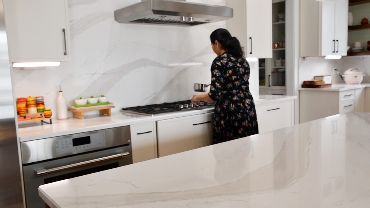 A Quiet Snowy Days at Home.