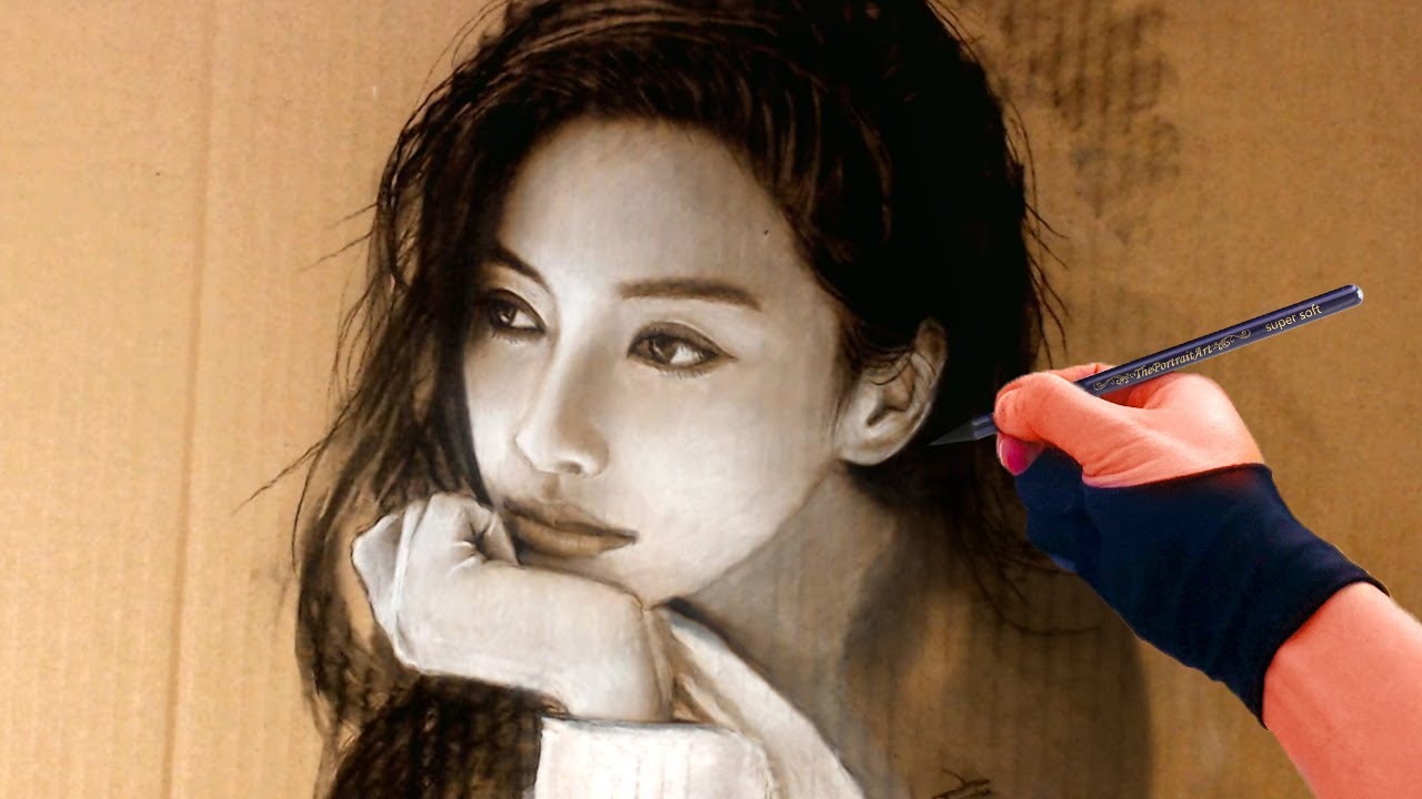 Realistic Girl Portrait on PIZZA BOX