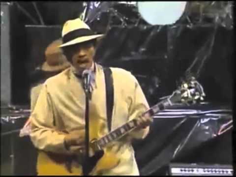 Putar Dario - Kid Creole and The Coconuts