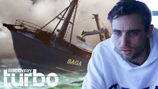 The Saga Must Make A Dangerous Manoeuvre With Power Running Out! | Deadliest Catch