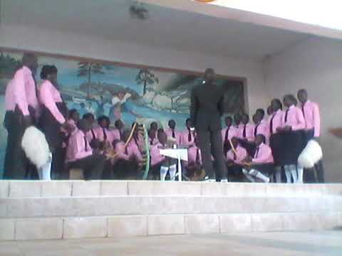 Eruba choir Arua Rukuza ma ovu oru Adro ni