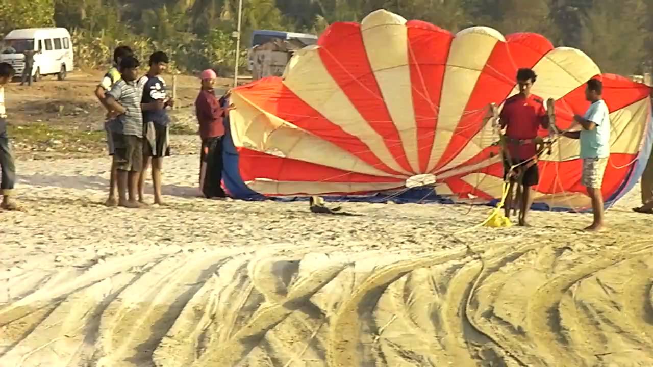 parasailing in kashid beach