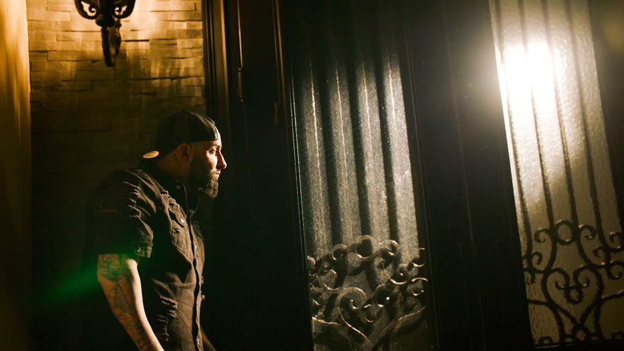 Brabo Gator -Under Pressure(Official Music Video) Under Pressure