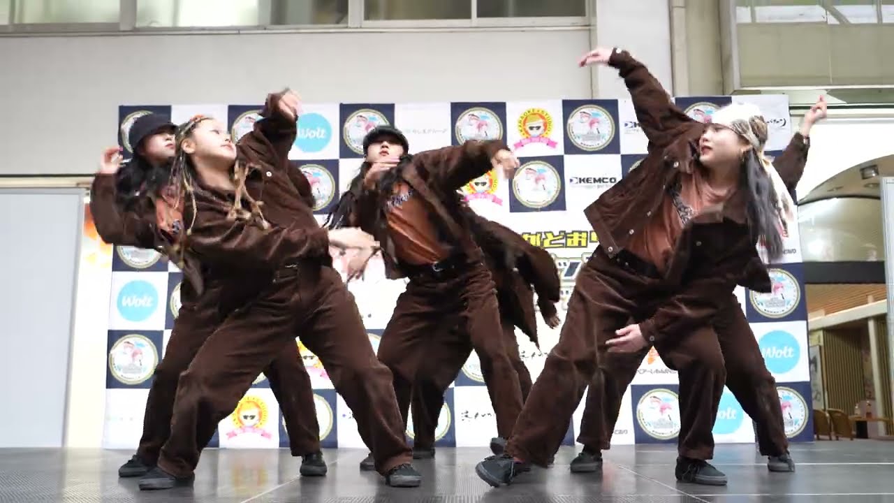 COME4ARTS ヒップホップストリートダンスシリーズの4人 maxresdefault.jpg