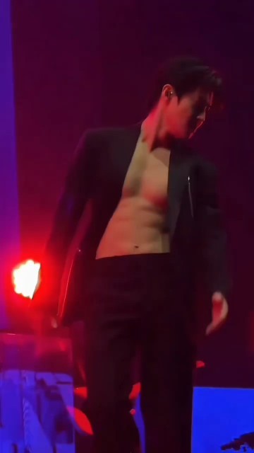 eh papi #suho #exo - YouTube