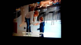 De pfaffs bruce pakt stiekem chips deel 1