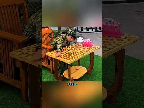 버려진 목재 팔레트가 명품 커피 테이블로 변했습니다! 결과에 모두가 눈물을 흘렸습니다! 😱 #shortsfeed #woodscraft #viral #woodart #woodwork