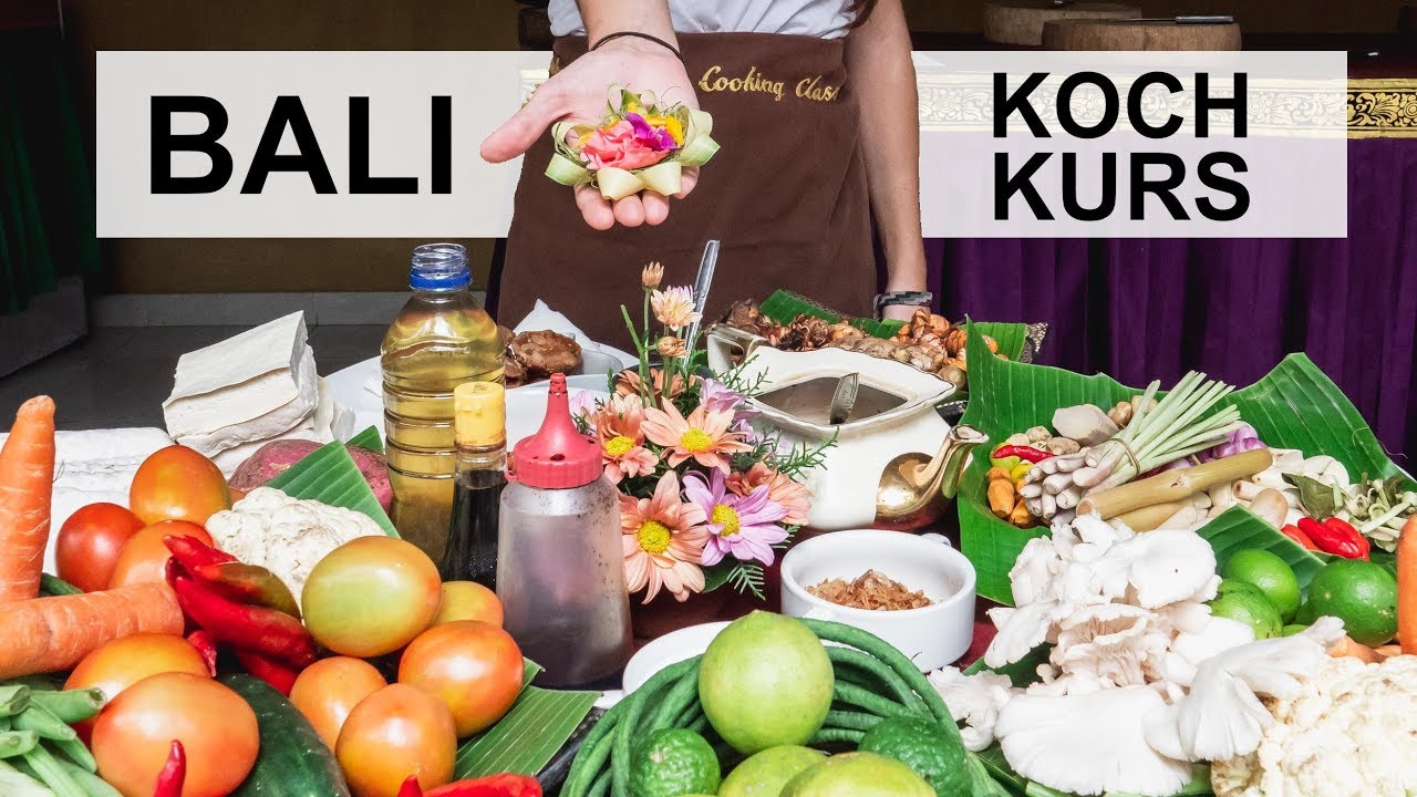 KOCHEN mit INDONESICHER FAMILIE & TRADITIONELLER MARKT in UBUD l Bali Geheimtipps