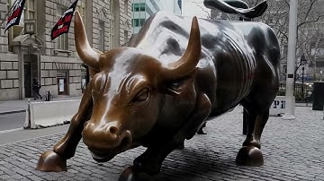 S&P 500 ends higher as Oracle reignites AI rally | REUTERS