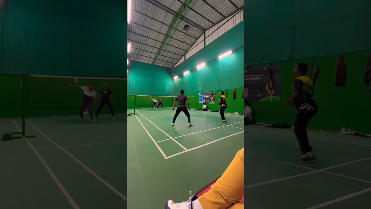 Rally|rally|shorts|badminton|shuttlecock 