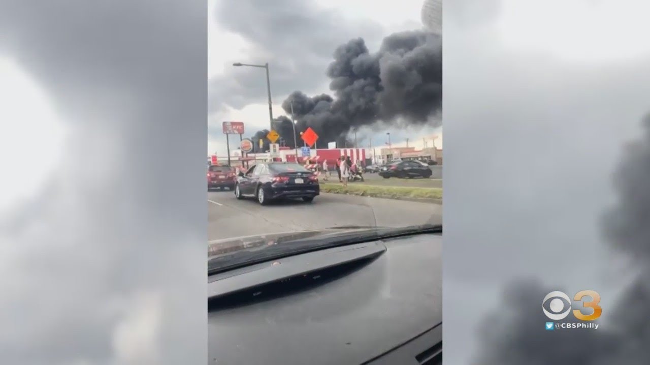 Philly Firefighters Battling Junkyard Fire In Port Richmond YouTube