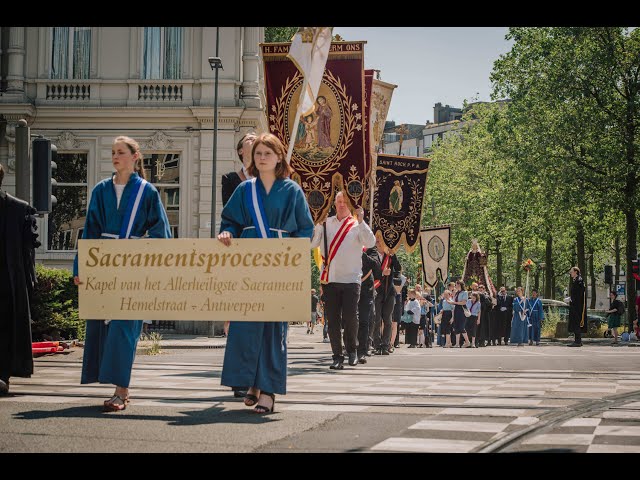 Watch Sacramentsprocessie Antwerpen 2023 on YouTube.