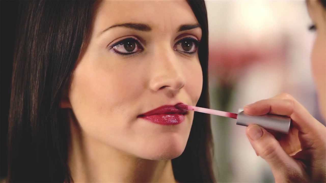 Layering Lip Tricks Tutorial by Votre Vu