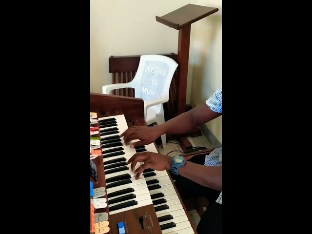 Nitamuhimidi  Bwana by J. MGANDU Organist: Benard Kalyango [Master] class=