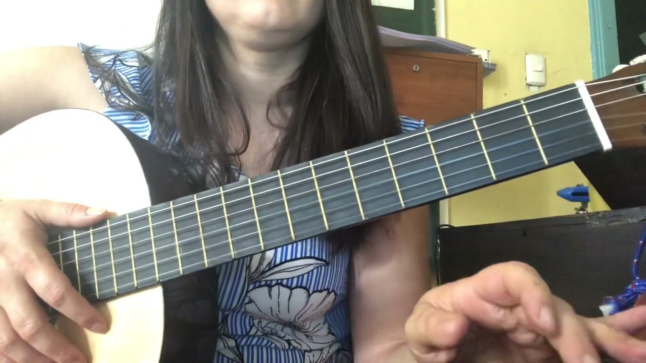 Brillas / Leon Larregui (cover simple para guitarra)