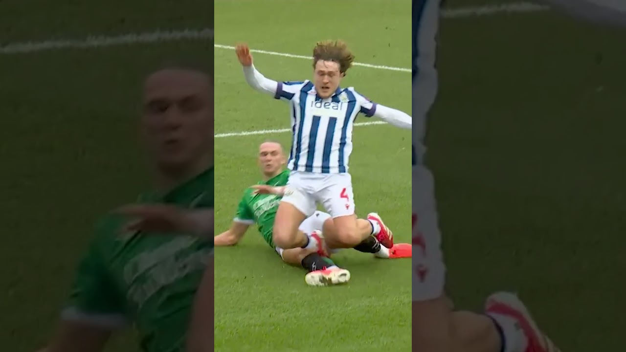 HE BRINGS THE BOOM 💣💥