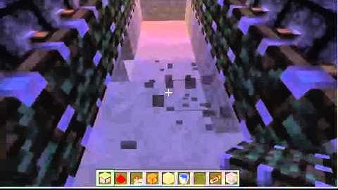 Minecraft Redstone Chest Lava Trap Tutorial (v1.5 and up!)