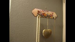 Redoing The Bathroom & Cheerful Decor 1915