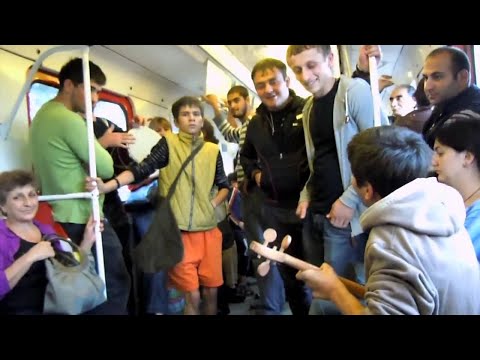 სიმღერა თბილისის მეტროში / Metro in Tbilisi / Метро в Тбилиси 2012