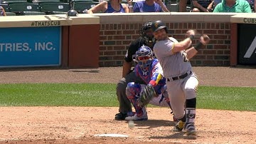 PIT@CHC: Cervelli rips an RBI single up the middle