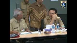 28 Nov 2012 Wagub Bpk Basuki T Purnama Menerima Paparan Dinas P2b