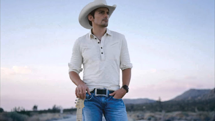 Brad Paisley - YouTube