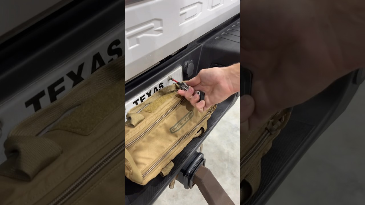 Multiple wrenches + bit driver in the palm of your 🖐️ 