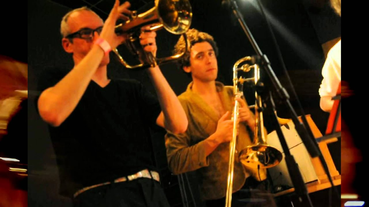 Bez Orchestra-Vahiné Glandasse - Bal de Mireille