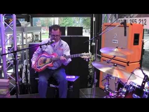 Gibson Les Paul Zoot Suit Rainbow Demo (Chris Martin)