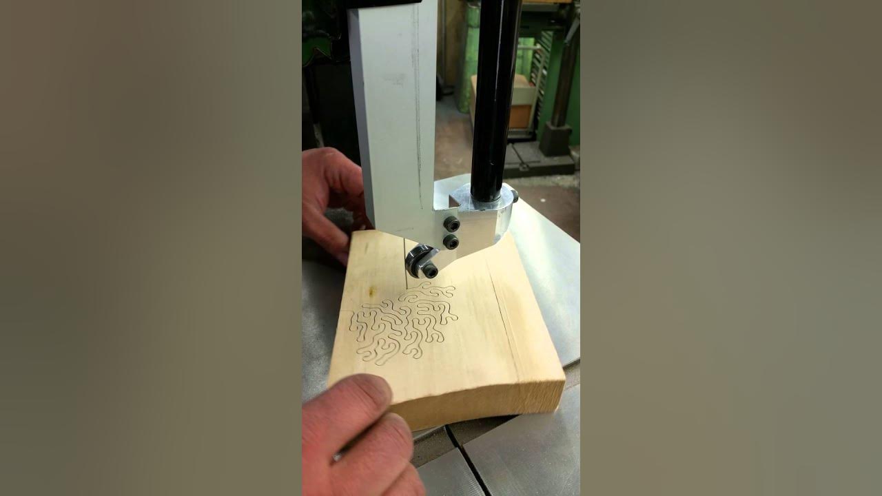 Pegas Scroll Band saw in action YouTube