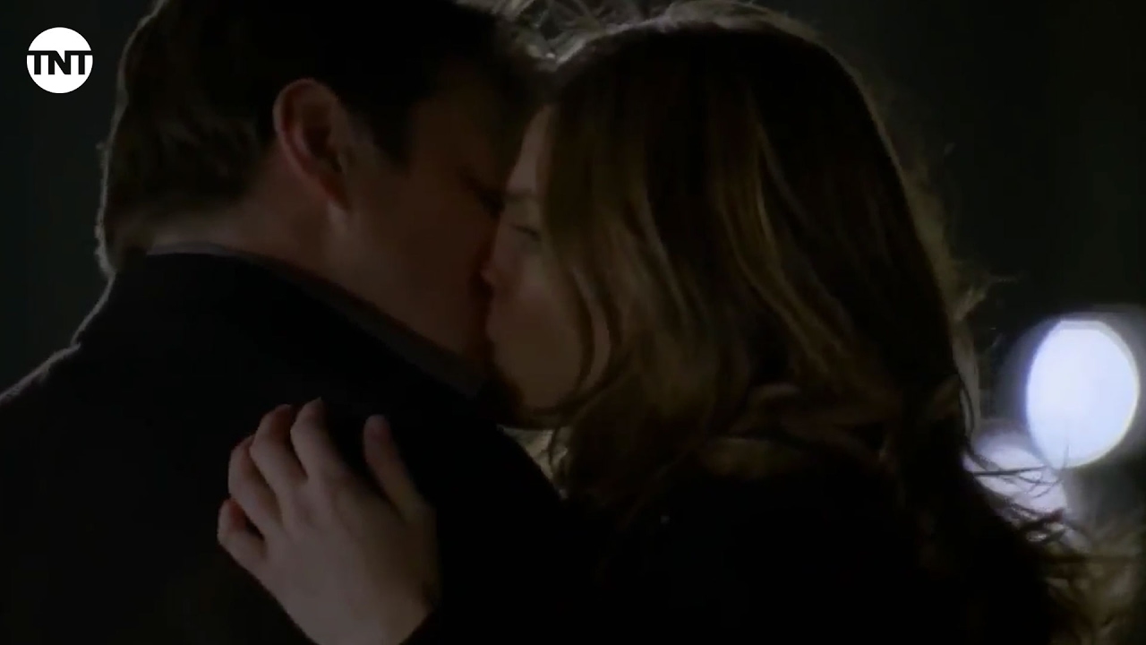 Kiss Diversion | Castle | TNT - YouTube