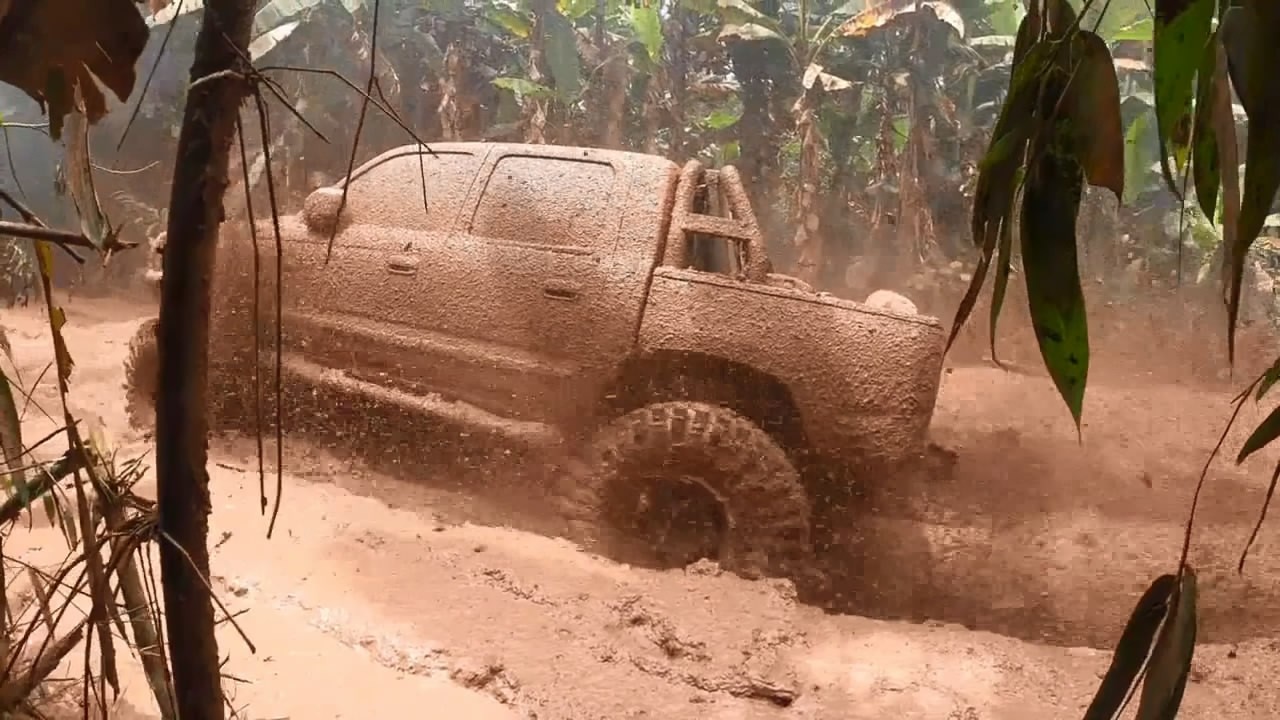 Toyota Hilux | Nissan Frontier | Isuzu D Max | Jeep and Ford Ranger Climbing Mudding Trail
