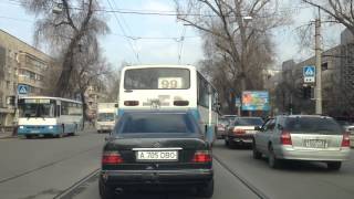 картинка: Гонки водителей автобуса по Толе Би