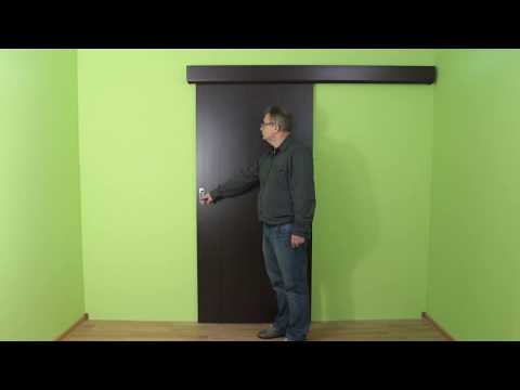 Video: Posuvné interiérové dveře, instalace svépomocí. Mechanismus