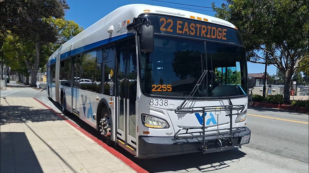 Santa Clara VTA: 2018 New Flyer XDE60 #8338 on Line 22 (to