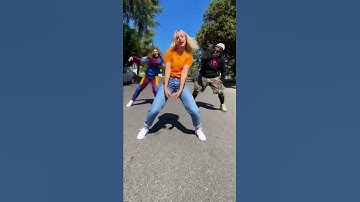 Thumbnail of EVERYBODY- Backstreet Boys dance with Twitch and Allison
