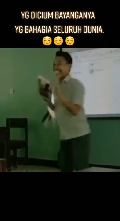 YANG DI CIUM BAYANGAN NYA YANG BAHAGIA SELURUH DUNIA#short #shorts #storywa #storywa #status
