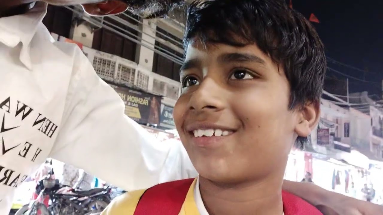 Desh ke Pradhanmantri ka kya naam hai 😂😂😂👍