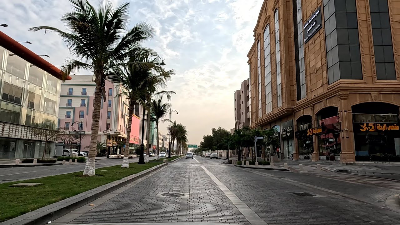 جدة شارع فلسطين فنادق شقق مفروشة مطاعم كافيهات أسواق مراكز تجارية #جدة #السعودية #عبدالله_النهدي 