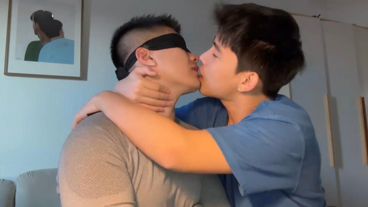 飲料接吻挑戰 🔥 夫夫星星與辰辰 🌈 Cute Gay Couple  [ENG SUB]