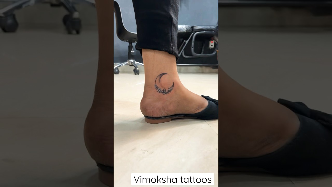 27 Tiny Tattoos That Will Make A Big Statement | Ankle tattoos, Ankle tattoo  small, Ankle tattoo