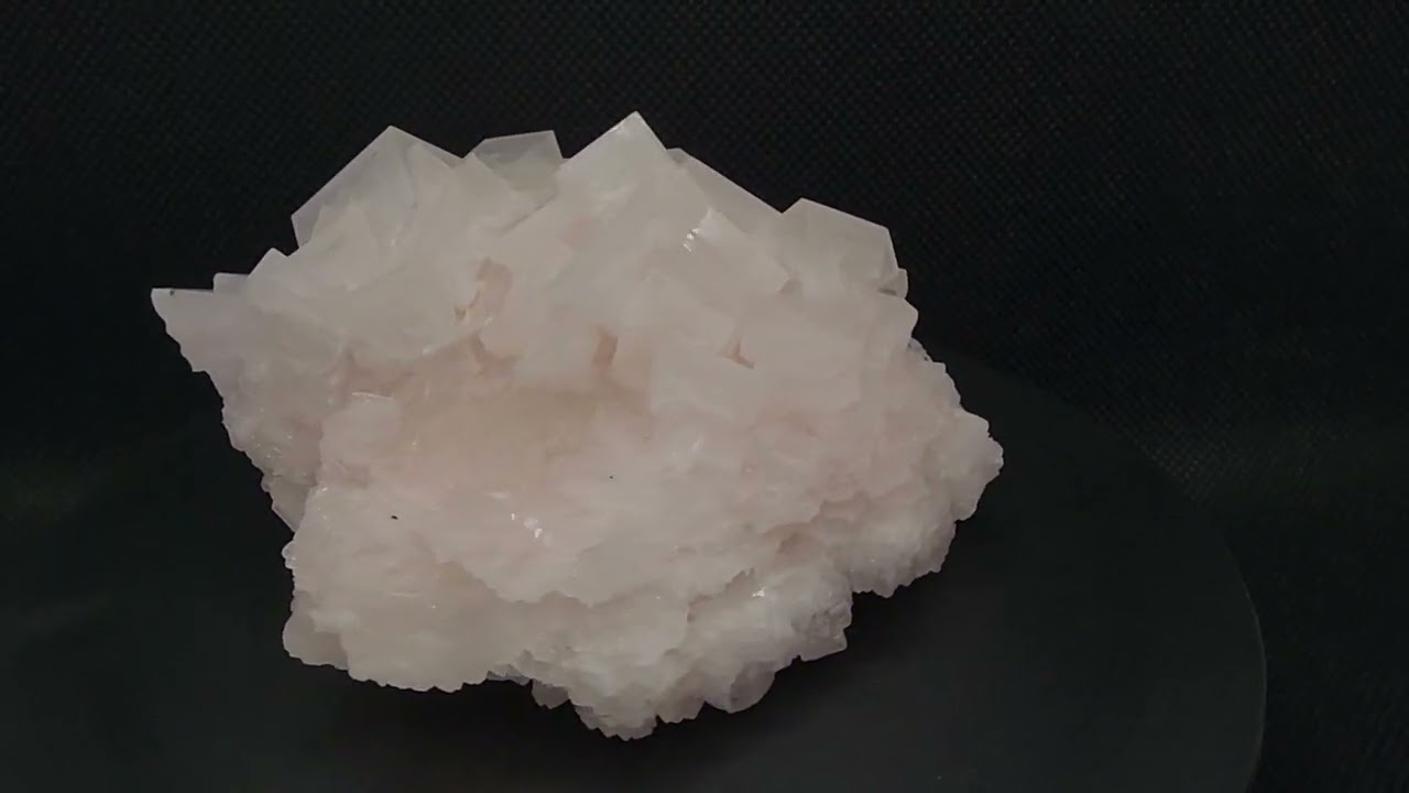 Pink Halite   Searles Lake, San Bernardino Co , CA