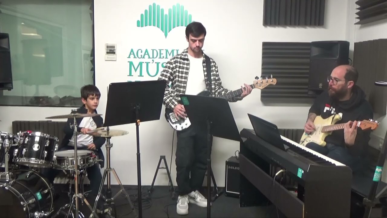 Diogo Valentim  Bateria  Prof   Renato Costa  Rattlesnake  Rockschool  AMC Dez 2025