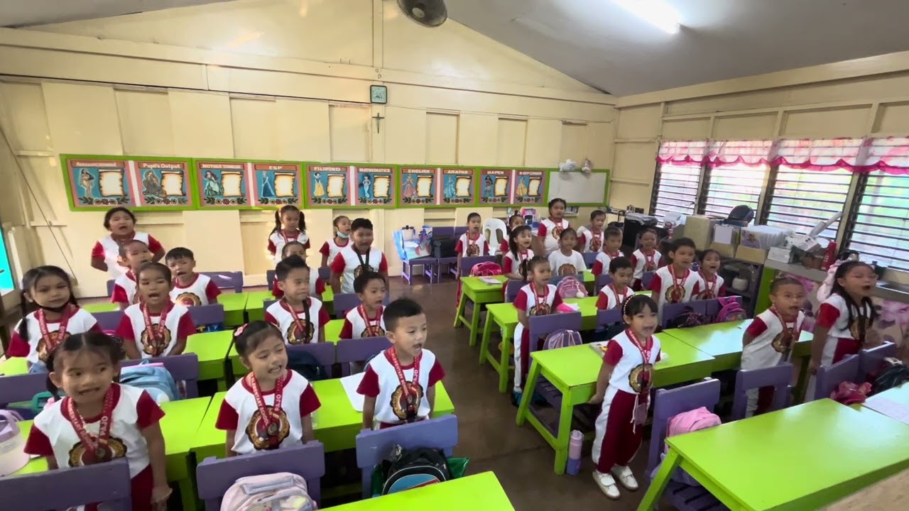 Bagong Pilipinas Hymn by these 1st graders! 👏🏻👏🏻