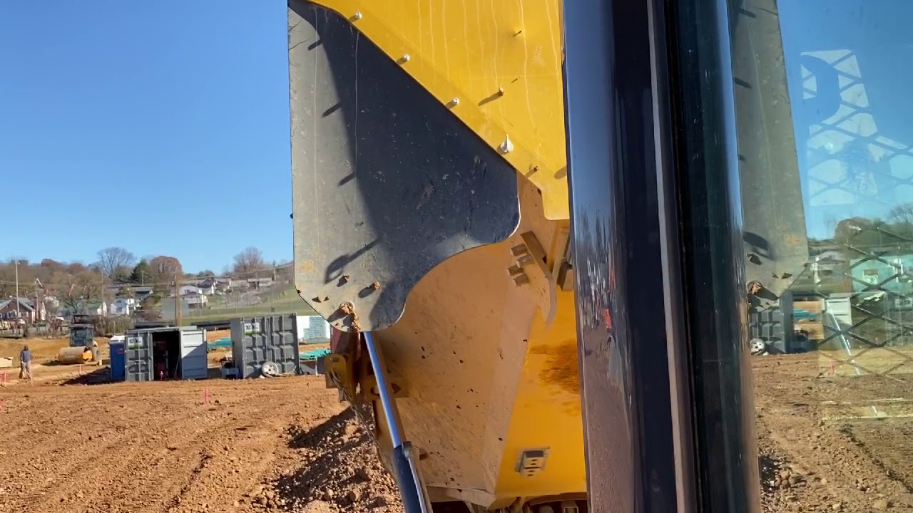 Dirt Moving on a job in Bluefield, WV. YouTube