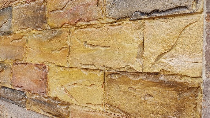 Muro De Retenção De Pedra Dura, Belamente Dobrado, Unido Com Argamassa De  Cimento. Pedra Calcária Amarela-amarela-acastanhada. Pos Foto de Stock -  Imagem de tijolo, juntado: 230338720