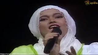 Siti Fairuz - Bila Rindu Ku Sebut Namamu (Live In Juara Lagu 88) HD