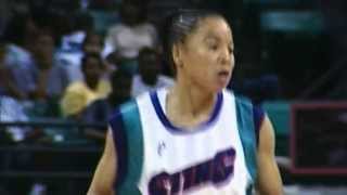 Dawn Staley Inducted into the Hall of Fame