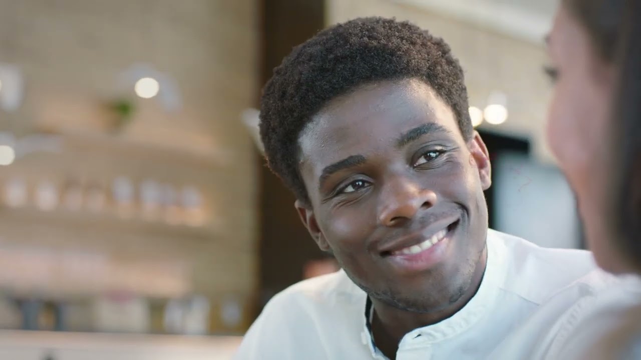 ريادة MED-EL في مجال زراعة القوقعة